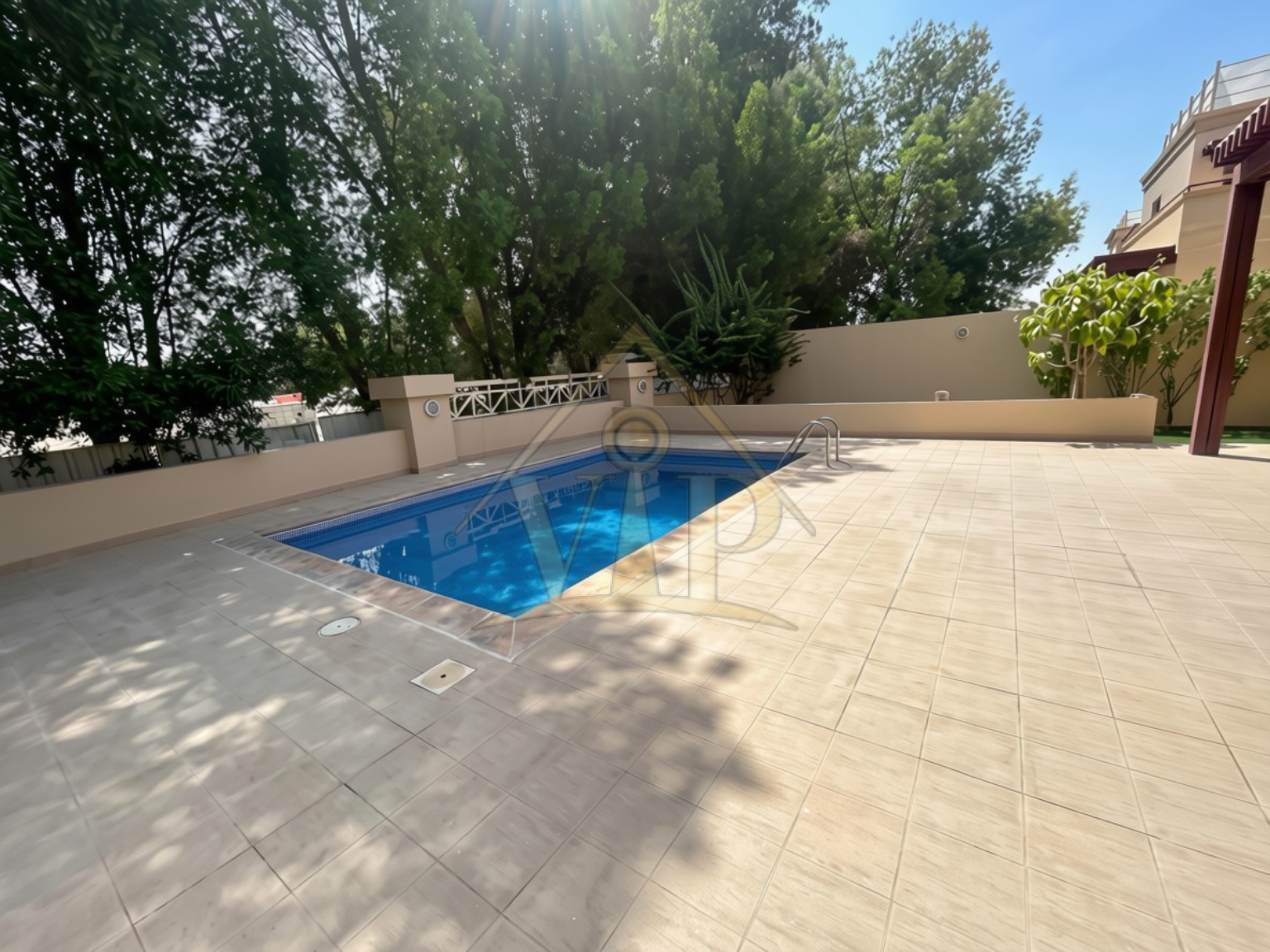 4BR + M _ Golf Gardens | Spacious Well-Maintained Villa | Private Pool