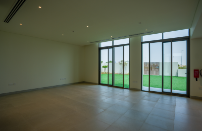 4BR_Jubail Island | Single Row Luxurious Villa with Lush Landscape | Close to Community Entrance | Next to Corner - 24