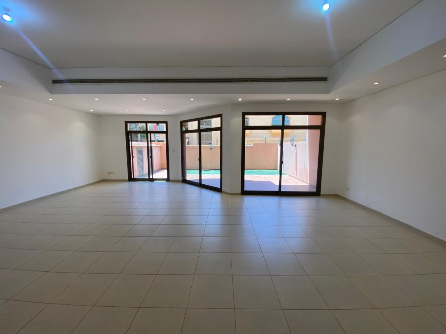 4BR _ Hameem Villas_Villa in A Compound | Mid Unit | Strategically Location | Well Maintained