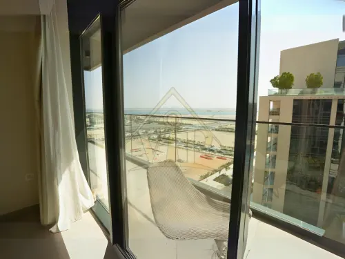 2BR _ Soho Square, Sadiyat Island | Corner Unit | 2Br + Storage | Sea and Pool View | High Floor | With Rent Refund - 18