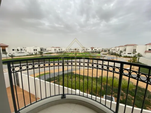 5BR _ Fay Al Reeman 2 _ Exceptional SINGLE ROW with a Space for Private POOL | Prime Location in Front of Community Sport Field | Price Negotiable