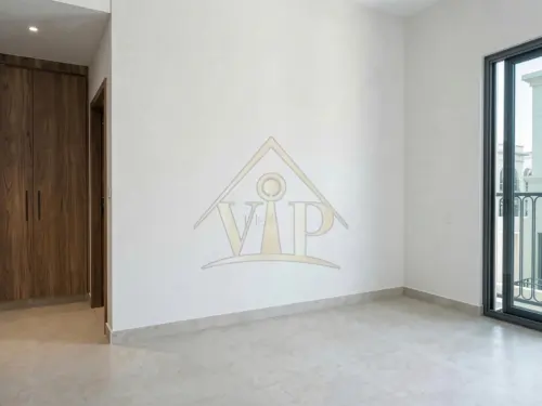 3BR _ TOLEDO _ Double Row | Middle Unit | Modern Community | Mediterranean-inspired Architecture - 11