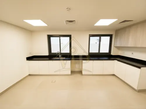 5BR _ AL REEMAN 2 _ Single Row Unit - Corner | Huge Size Villa | Unique Location | Brand New - 15