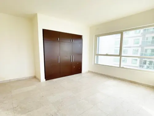 3BR - Marina Heights 1 | Luxrious Unit | Partial Sea & Swimming Pool View | Balcony - 10