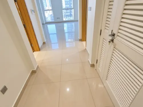 3BR Simplex + M _ United Square Desert Khalidiya _ Road View | Massive Well- Maintained Unit with Balcony | 2 Parking | with Amenities - 11