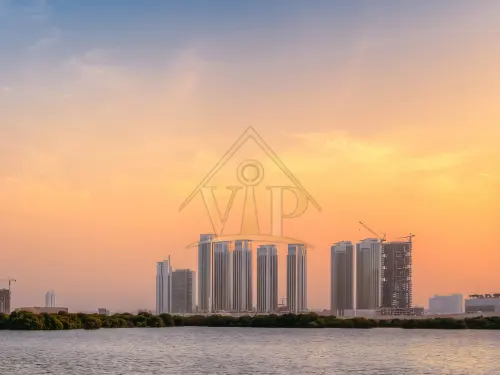 1BR_ Radiant Gardens Tower | Direct Pool View | Mid Floor | Low Premium | Brilliant Architectural Designed Unit - 16