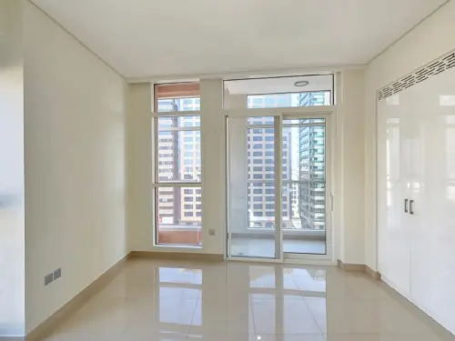 3BR Simplex + M _ United Square Desert Khalidiya _ Road View | Massive Well- Maintained Unit with Balcony | 2 Parking | with Amenities - 5