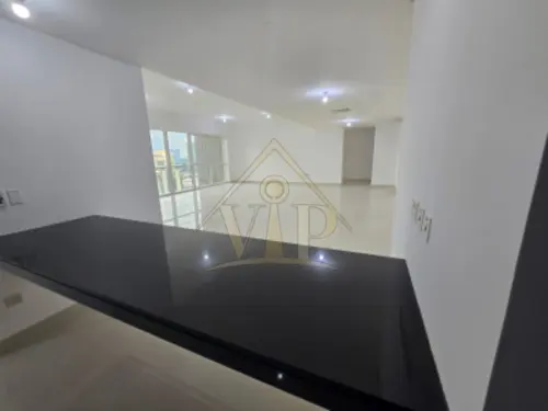 3BR + Maid's Room_ Al Durrah Tower _ Sea View| High Floor | Massive Sized Unit | Well Maintained| Perfect for Investment | High ROI 3BR +Maids - 30