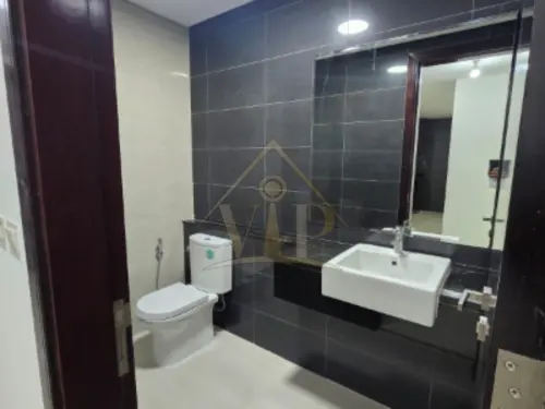 3BR + Maid's Room_ Al Durrah Tower _ Sea View| High Floor | Massive Sized Unit | Well Maintained| Perfect for Investment | High ROI 3BR +Maids - 36