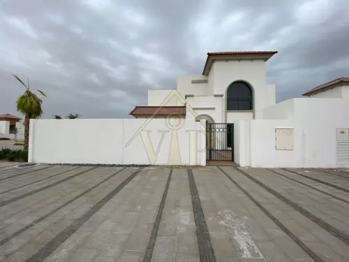 5BR _ AL REEMAN 2 _ Single Row Unit - Corner | Huge Size Villa | Unique Location | Brand New - 4