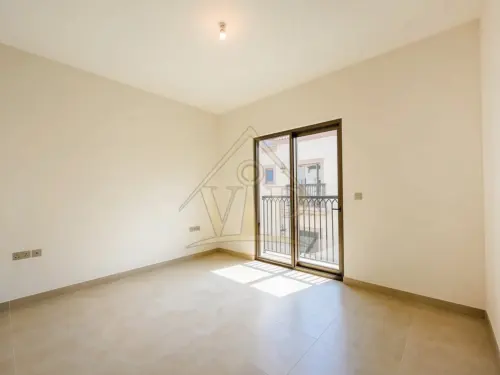 3BR _ TOLEDO _ Double Row | Middle Unit | Modern Community | Mediterranean-inspired Architecture - 9