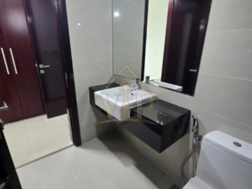 3BR + Maid's Room_ Al Durrah Tower _ Sea View| High Floor | Massive Sized Unit | Well Maintained| Perfect for Investment | High ROI 3BR +Maids - 35